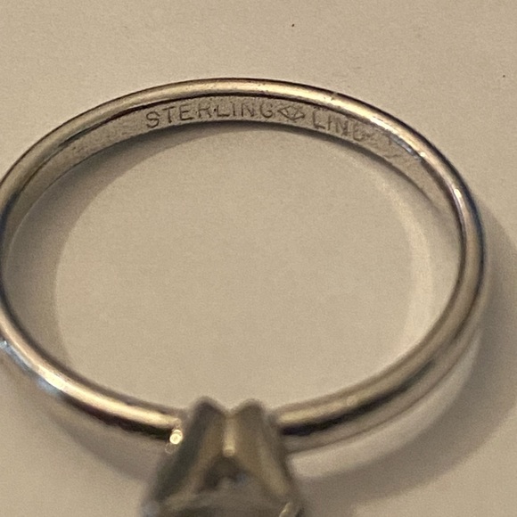 GENUINE .26 CT DIAMOND SOLITAIRE Engagement RING with Sterling Silver band - Picture 2 of 3